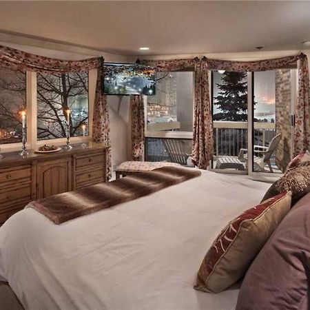 Epernay: Chateau Chamonix - 3Br Slopeside Luxury Villa Steamboat Springs Exterior photo